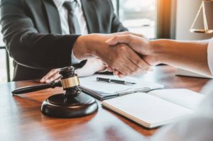 can a title company handle closings in flordia
