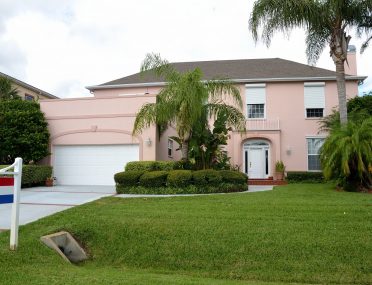 Legal Requirements to Sell a House in Florida